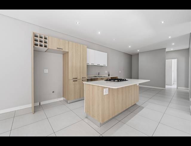 3 BEDROOM HOUSE FOR SALE IN BALLITO CENTRAL